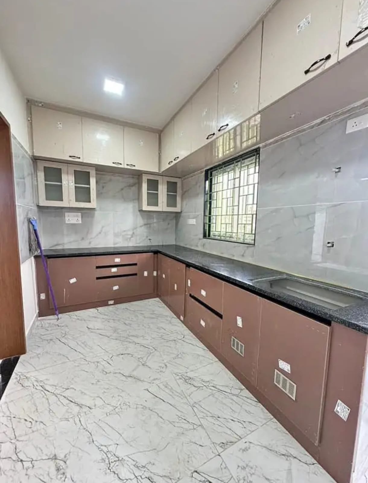 2 BHK Flat for Rent in Kudlu Gate, Bangalore