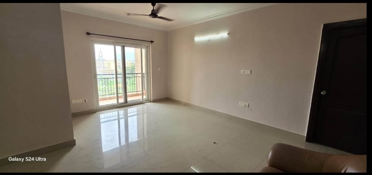 2 BHK Flat for Rent in SJR Fiesta Homes,Electronic City