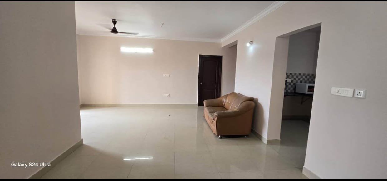 2 BHK Flat for Rent in SJR Fiesta Homes,Electronic City