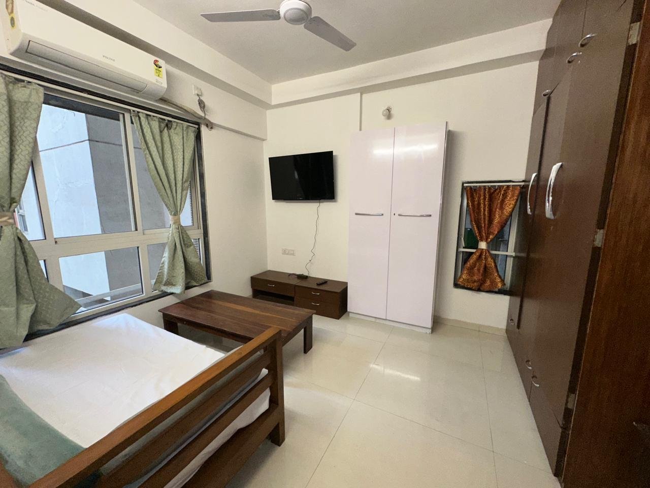 3bhk fully furnished flat at GODREJ PRIME, Chembur East Mumbai