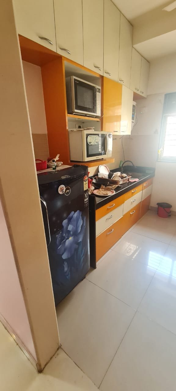 2 BHK Flat for Rent in Lodha Splendora, Thane West