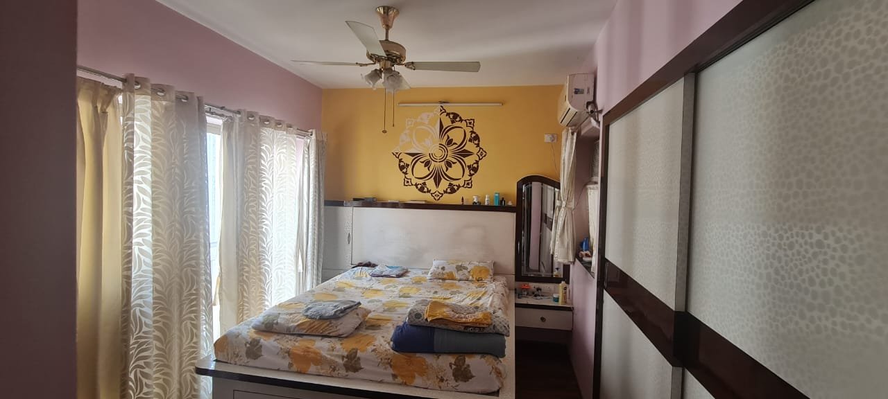 2 BHK Flat for Rent in Lodha Splendora, Thane West